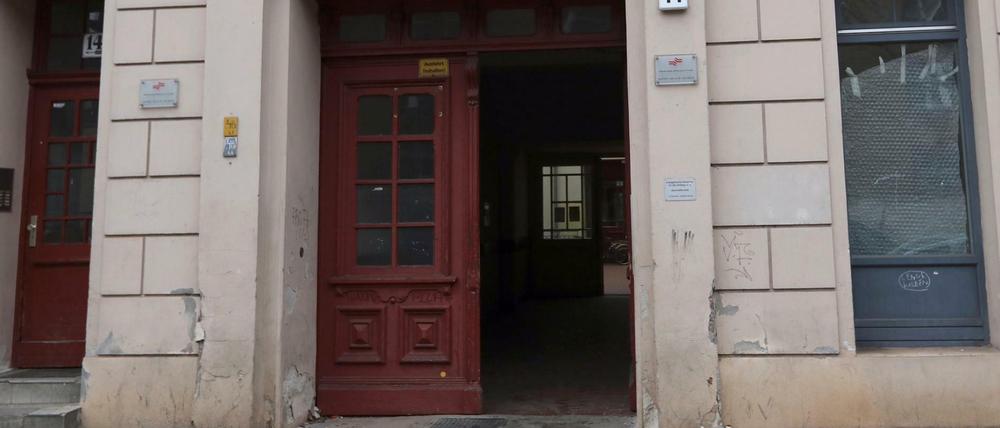 Der Eingang zur Fussilet-Moschee in Moabt. Der Verein könnte vielleicht bald verboten werden.