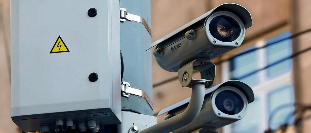 Laut der Forsa-Umfrage geben 42 Prozent an, dass Kameras ihr Sicherheitsgefühl erhöhten. 