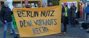 Protest Mieter von Heimstaden forderten am Donnerstag mehr Geld für das Vorkaufsrecht