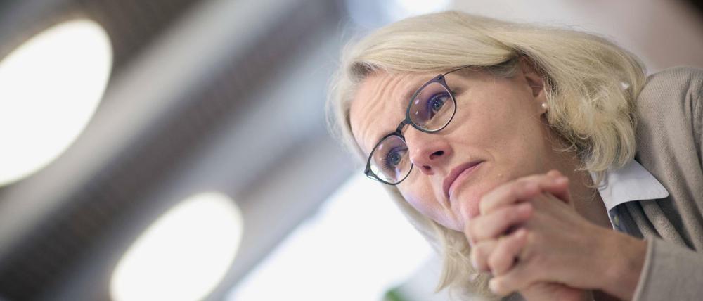 Regine Günther (parteilos, für Grüne) ist seit 2016 Senatorin für Umwelt, Verkehr und Klimaschutz.