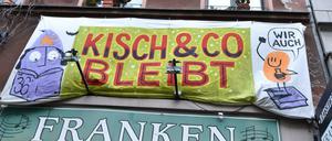 Die Kreuzberger Buchhandlung Kisch &amp; Co stand kurz vor dem Aus. Dann rettete sie ausgerechnet der Wohnungskonzern Deutsche Wohnen.