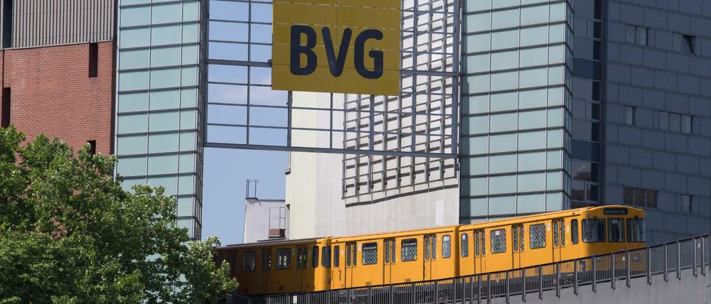 Der BVG gehen die U-Bahnwagons aus. 