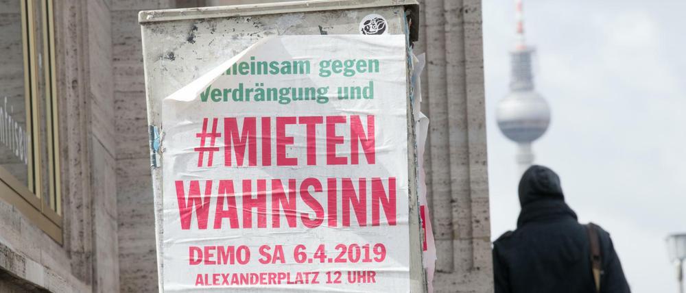 "Gemeinsam gegen Verdrängung und Mietenwahnsinn". Die Demonstration beginnt um 12 Uhr auf dem Alexanderplatz.