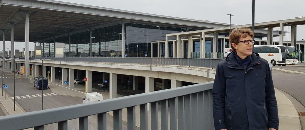 Flughafenchef Engelbert Lütke Daldrup lud am Freitag zum Besichtigungstermin nach Schönefeld ein.