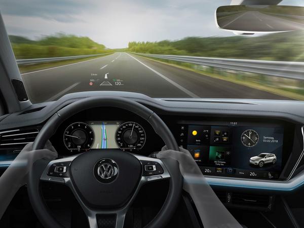 Im Touareg sieht Volkswagen den "SUV für die digitale Generation".