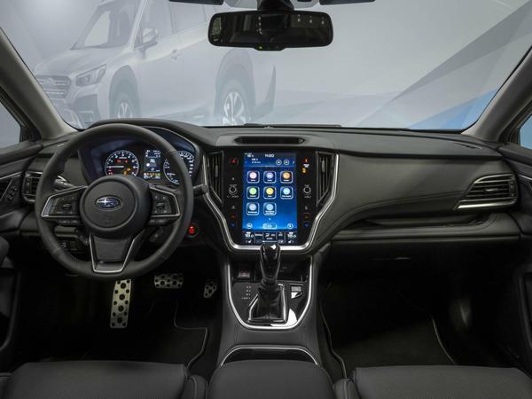 Die neue Infotainment-Generation definiert das Cockpit neu, denn Subaru verzichtet nun weitgehend auf Knöpfe und Tasten. Ein 11,6 Zoll großer Touchscreen fungiert als Bedienzentrale für alle wichtigen Funktionen.