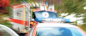 Bundesweit ist die Notfallversorgung unter Druck: Rettungswagen in Bayern.