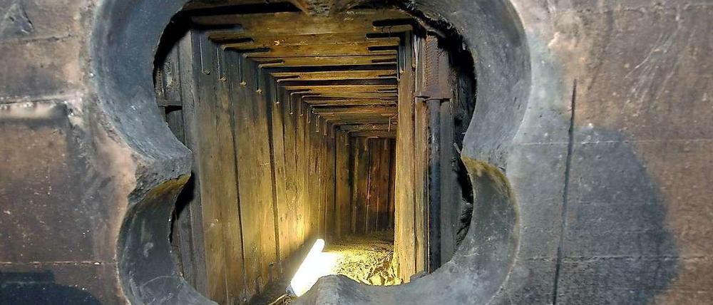 Ein Bild, das schon jetzt in Berlin Berühmtheit erlangt hat: der Tunnel von Steglitz.