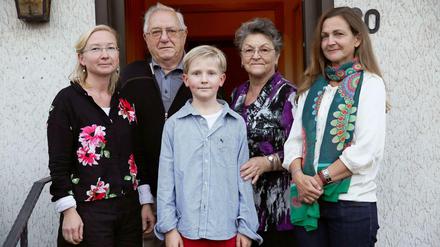 Wieland Reissbrodt und seine Familie, die er für die Mauerfall-Ausgabe interviewt hat.