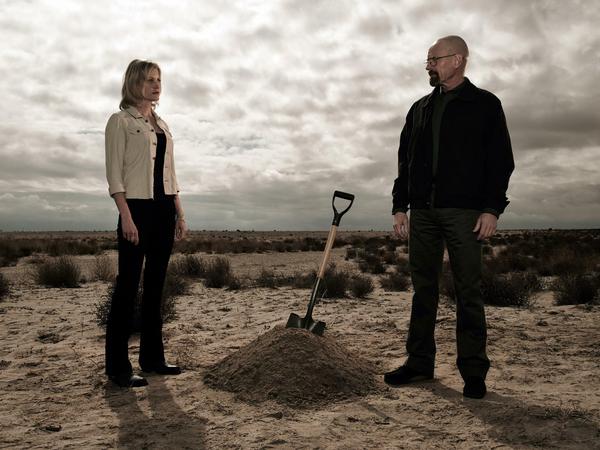 Bryan Cranston als Walter Hartwell White und Anna Gunn als Skyler White in einer Szene aus der Serie "Breaking Bad".