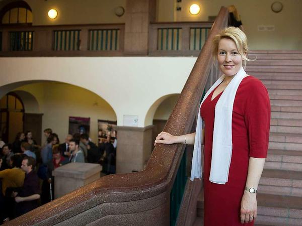 Franziska Giffey ist Bezirksbürgermeisterin von Neukölln. Mitarbeiterinnen, die Kopftuch tragen, möchte sie lieber nicht so gern mit Bürgern in Kontakt kommen lassen.