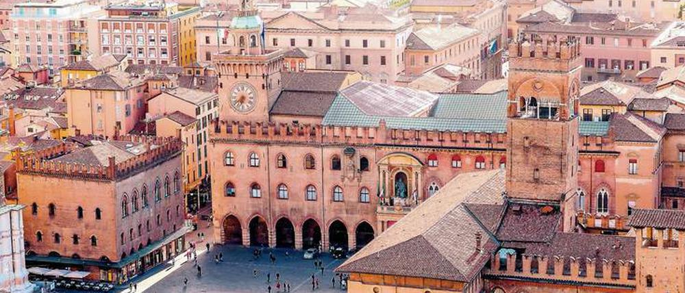 Die malerische Hauptstadt der Arme-Leute-Sauce, die bei uns schlicht "Bolo" genannt wird: Bologna
