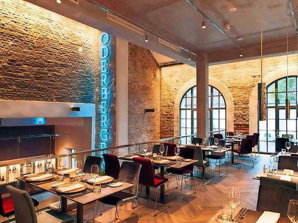 Historisches Heizkraftwerk in neuem Gewand passt zu frisch renovierten Klassikern der Berliner Küche