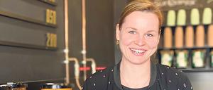 Steffi Groß, Inhaberin des „Café Tilda“, nutzt „Rebowls“ und Schraubgläser.