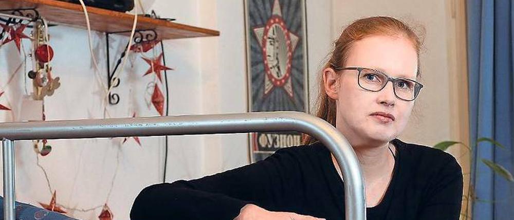 Die Biografin. Silvia Stieneker, 39, schreibt auf Wikipedia unter dem Nutzernamen Siesta. Themenbereiche: Literatur, politischer Aktivismus und soziale Bewegungen sowie Israel.  