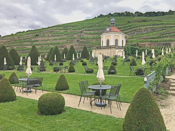 Das Staatsweingut Schloss Wackerbarth produziert auch Sekt für die Villa Sorgenfrei.