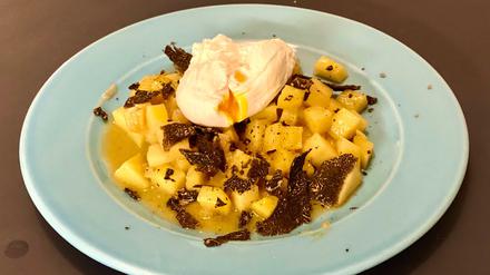 Kann man so machen: Kartoffel-Parmesan-Risotto mit Trüffel und pochiertem Ei
