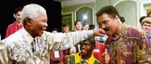 2003 traf der Boxchampion auf Nelson Mandela. Beide wollten der Welt das Versöhnen lehren – und liebten es, Späße zu machen.