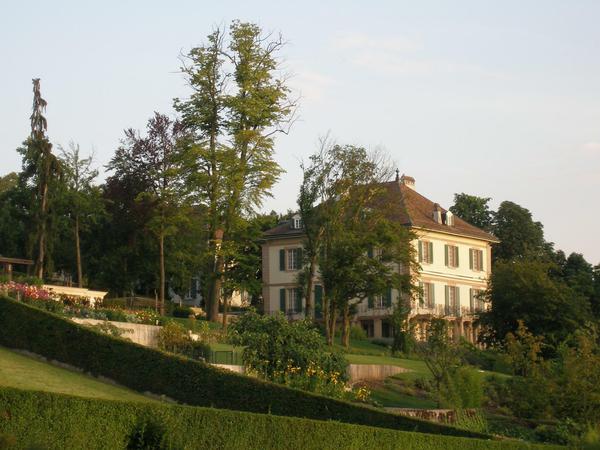 Die Villa Diodati am Genfer See, wie sie heute aussieht.