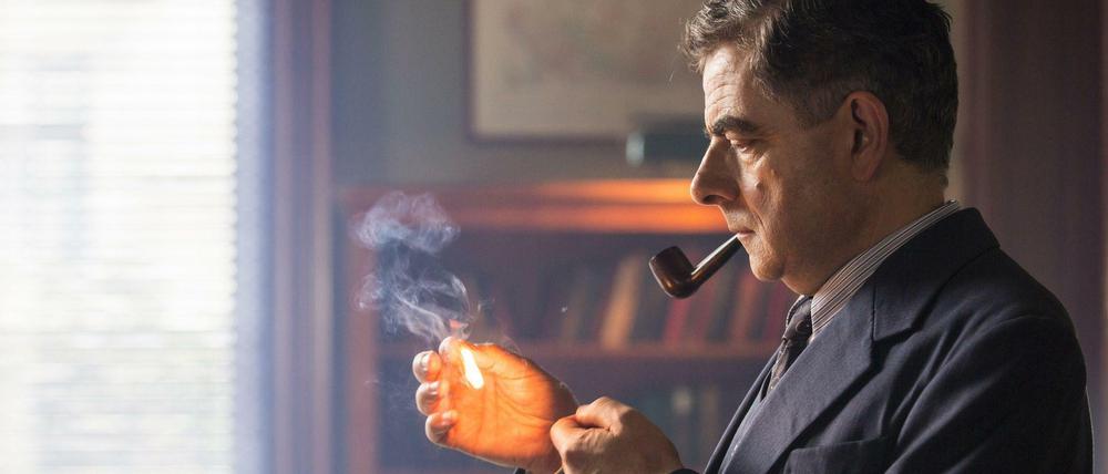 Im ernsten Fach: Rowan Atkinson gibt einen glaubhaften Maigret ab.
