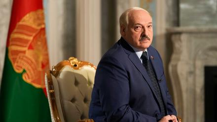 Unter dem belarussischen Diktator Lukaschenko sind mehr als 1000 Menschen als politische Gefangene inhaftiert - unter unmenschlichen Bedingungen.