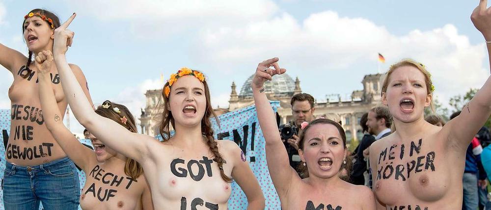 Femen-Protestaktion in Berlin