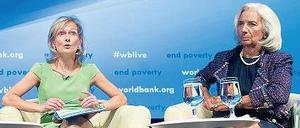 Ex-IWF trifft IWF. Zanny Minton Beddoes (links) diskutiert mit Währungsfonds-Chefin Christine Lagarde.