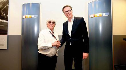 Wieder beste Freunde: Formel-1-Boss Bernie Ecclestone (links) und RTL-Programmchef Frank Hoffmann. Foto: Imagao