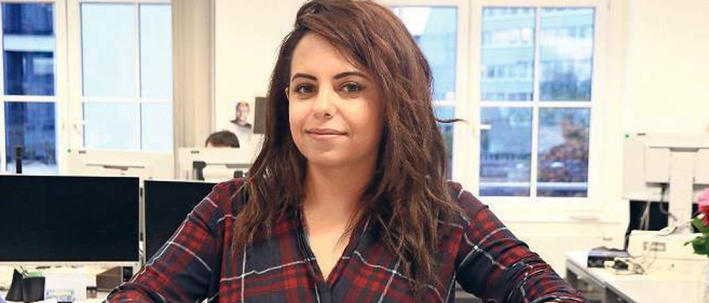 Zukunft im Blick.  Hiba Obaid ist Integrationsvolontärin bei Alex TV.