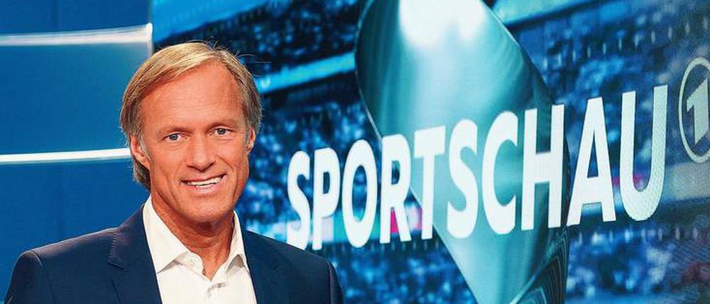 Ging mit einem Lächeln: Gerhard Delling hat die Bundesliga-"Sportschau" zum letzten Mal moderiert.