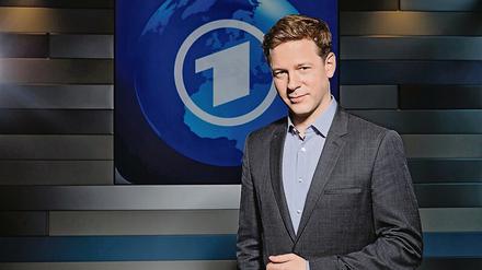 News-Junkie. Helge Fuhst leitet die „Tagesthemen“-Redaktion bei ARD-aktuell in Hamburg und gelegentlich moderiert er das Nachrichtenmagazin auch.