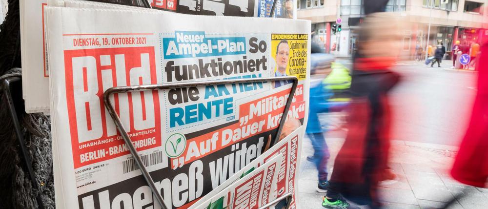 Der Medienkonzern Axel Springer hat den Kauf von US-Medien abgeschlossen.