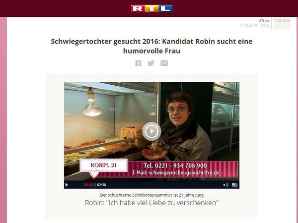Noch immer auf der Sendungs-Homepage von "Schwiegertochter gesucht": Kandidat Robin, bei dem es sich laut Jan Böhmermann um einen Schauspieler handelt, den das "Neo Magazin Royale" in die RTL-Sendung eingeschleust hat.