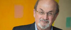 Im TV-Porträt von Arte erklärt Salman Rushdie, wie er mit der ständigen Bedrohung seines Lebens umgeht. 