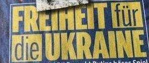 "Bild" hat den Schriftzug "Gazprom" auf den Schalke-04-Trikots durch "Freiheit für die Ukraine" ersetzt