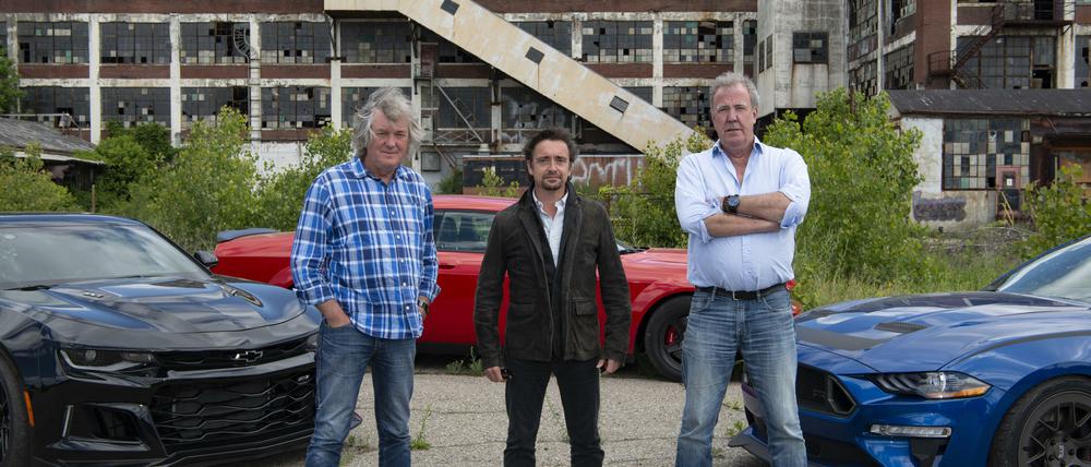 Echte Autonarren: James May, Richard Hammond und Jeremy Clarkson (v.l.n.r.) auf großer Tour. 