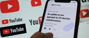 Die Onlineplattform YouTube kündigt eine deutliche Abkehr von ihren bisherigen Richtlinien an (Illustration). 
