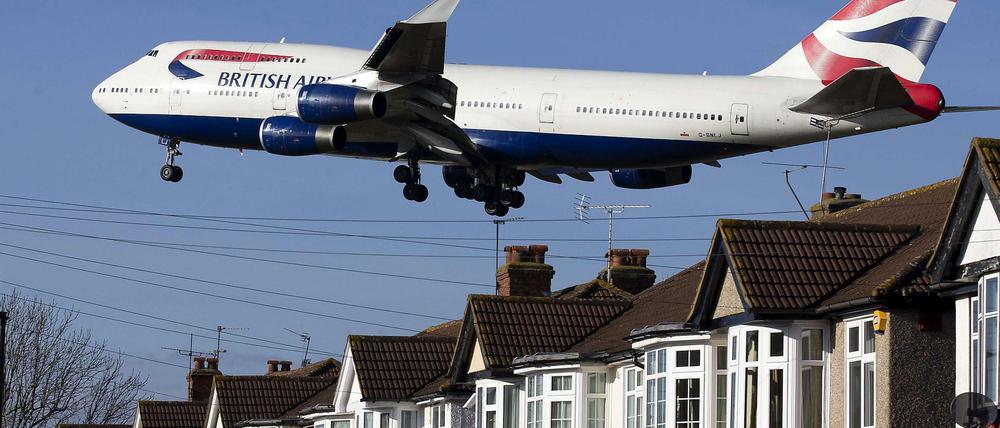 Es ist eng am Himmel über London. Doch viele wollen einen Ausbau von Heathrow verhindern. 
