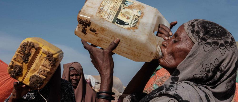 In Ostafrika mussten bereits eine Million Menschen wegen des Wassermangels fliehen.