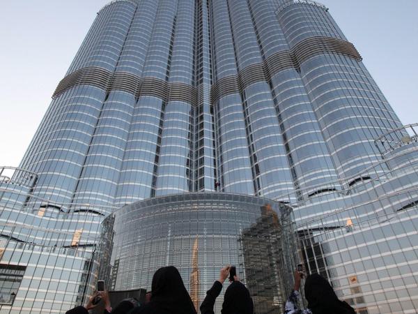 Der Burj Khalifa in den Vereinigten Arabischen Emiraten ist das höchste Gebäude der Welt. 