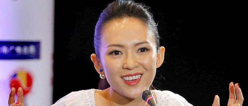 Sie ist vermutlich die erste Frau, die einen Heiratsantrag von einer Drohne übermittelt bekommen hat: Die chinesische "Tiger &amp; Dragon"-Schauspielerin Zhang Ziyi.