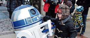 Wichtigste Nebenrolle: R2-D2 ist aus den Star-Wars-Filmen nicht wegzudenken. Und bei allen Promotion-Terminen ist er dabei.