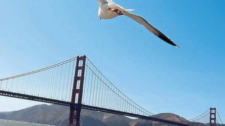 Feuerrote Schönheit: Die Golden Gate Bridge wird 75.