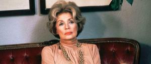 Lilli Palmer in dem 1981 gedrehten Film „Feine Gesellschaft - beschränkte Haftung“. Die Schauspielerin starb am 27. Januar 1986 in Los Angeles.
