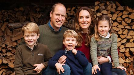 Prinz William und seine Frau Herzogin Kate mit ihren drei Kindern Prinz George (l-r), Prinz Louis und Prinzessin Charlotte