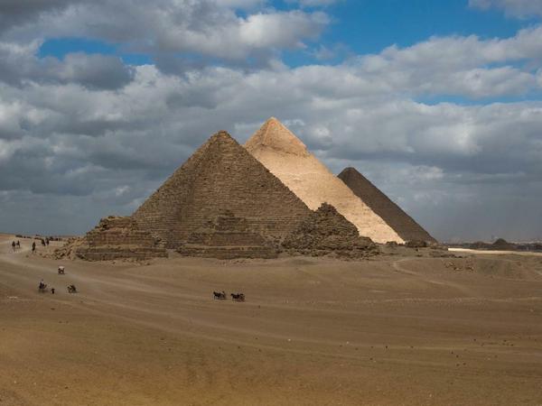 Die Pyramiden von Gizeh.