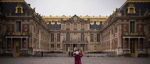 Das Schloss von Versailles und sein Park mussten wegen einer Bombendrohung am Samstag geräumt werden.