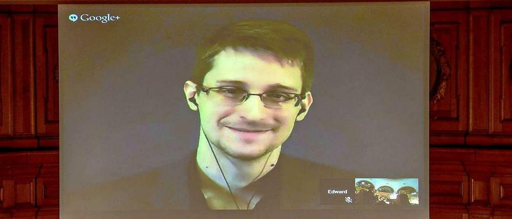Edward Snowden wurde bei der Verleihung des Alternativen Nobelpreises in Stockholm per Video zugeschaltet.