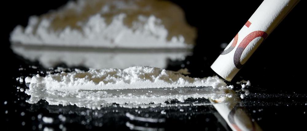 Fast eine Tonne Kokain wurde an südenglischen Stränden angespült.