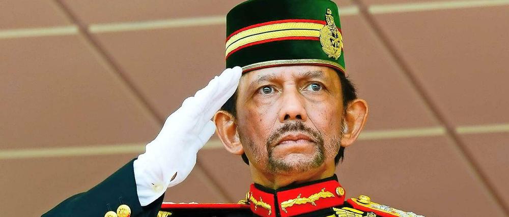 Hassanal Bolkiah, Sultan von Brunei, billigte die verschärften Strafgesetze.